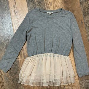 Alythea Women's size Medium Gray Knit w/Cream Tulle Ruffle Pullover Shirt